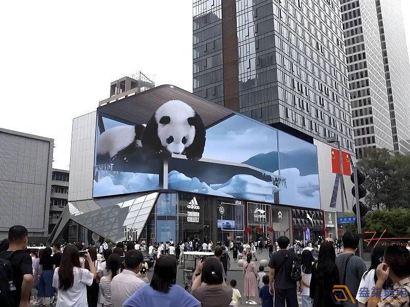 戶外裸眼3D大屏的p值由什么決定？